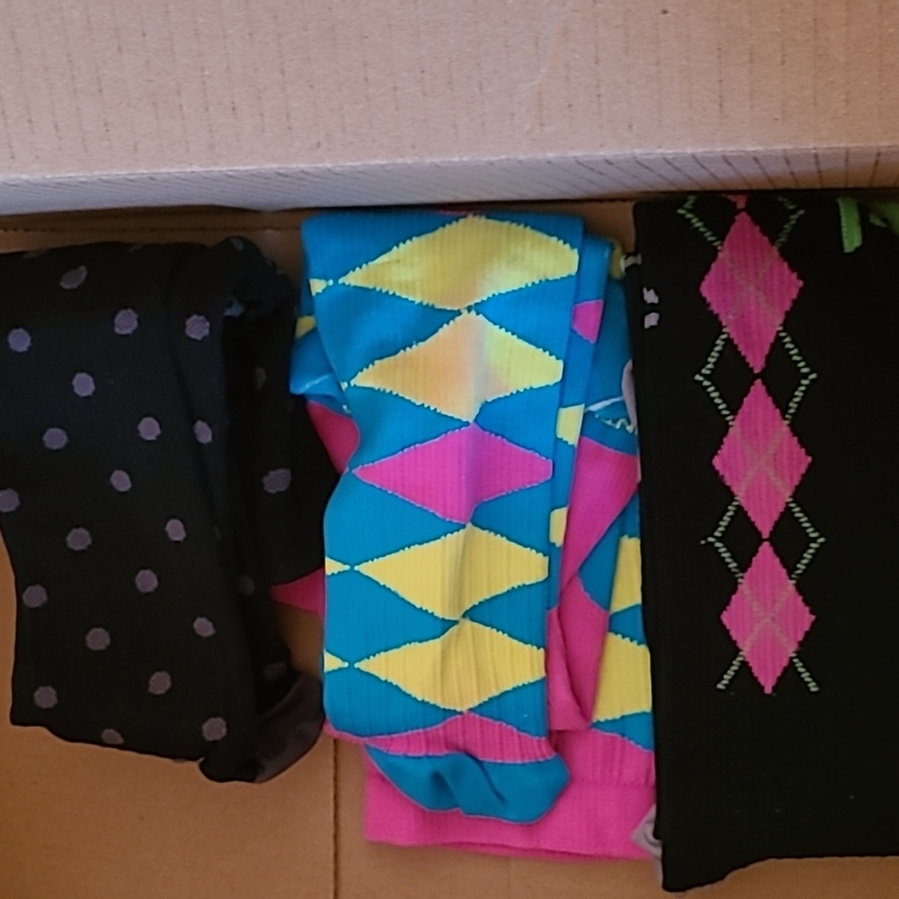 3 pairs of Pro Compression socks
